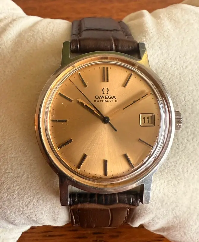 The Ultimate Guide to Buying Your First Vintage Watch